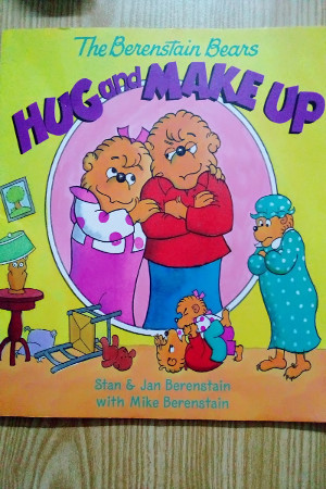 The Berenstain Bears Hug and Make Up - BoocShare